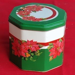 Cute Vintage Christmas Tin with Poinsettias